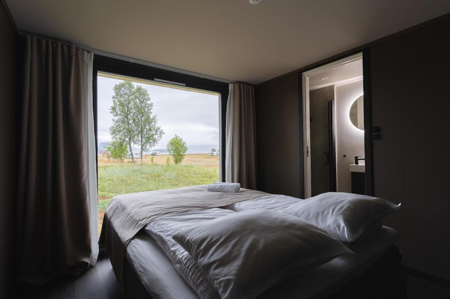 Aera - Glass Cabins Тромсьо Екстериор снимка
