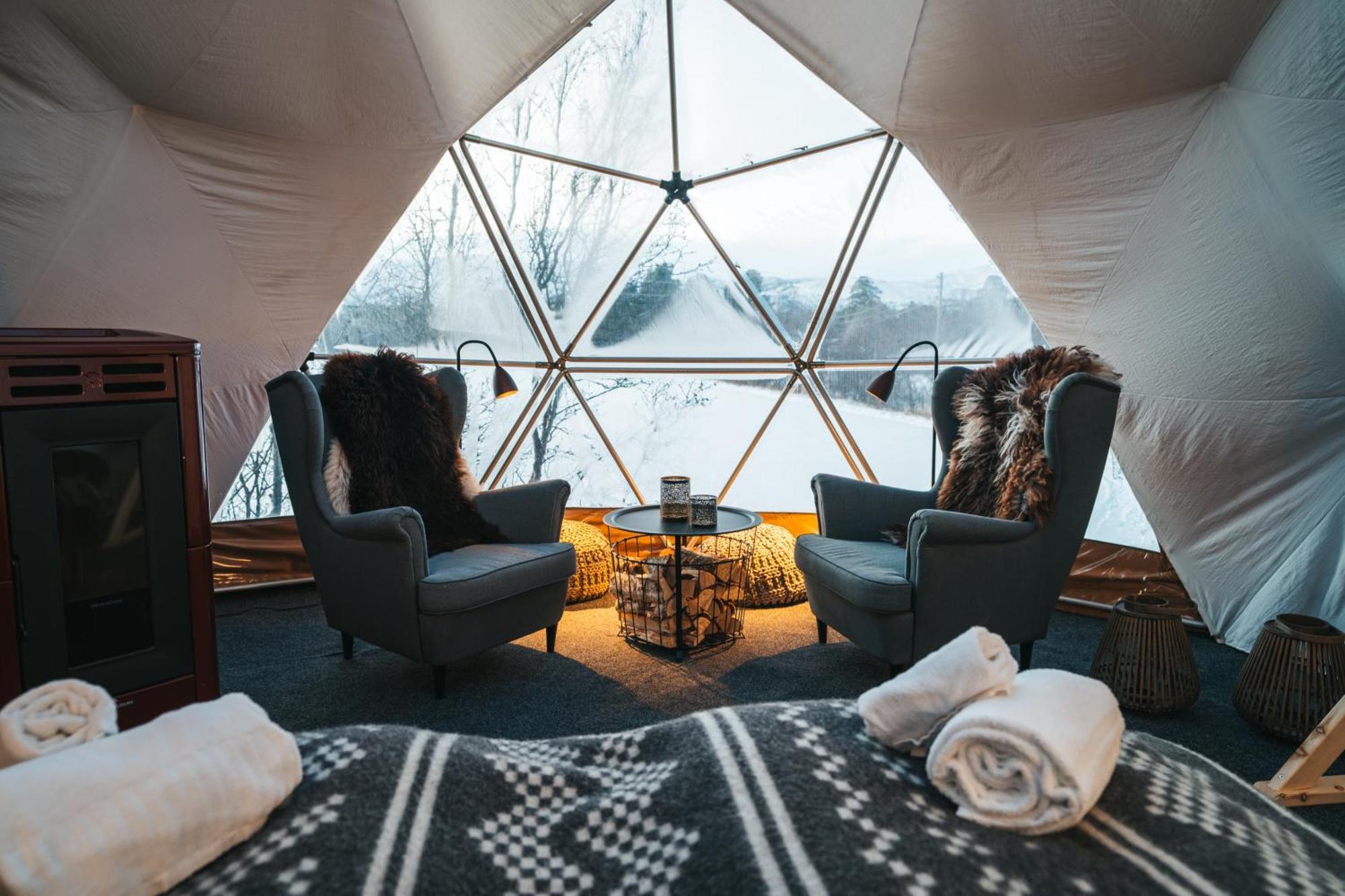 Aera - Glass Cabins Тромсьо Екстериор снимка